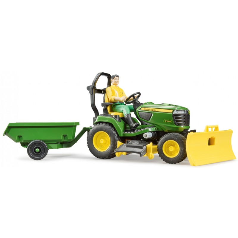 John Deere Lawn tractor+gardener